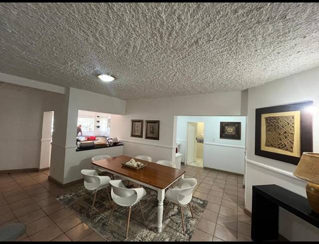 2 BEDROOM PROPERTY TO RENT IN SILVER LAKES